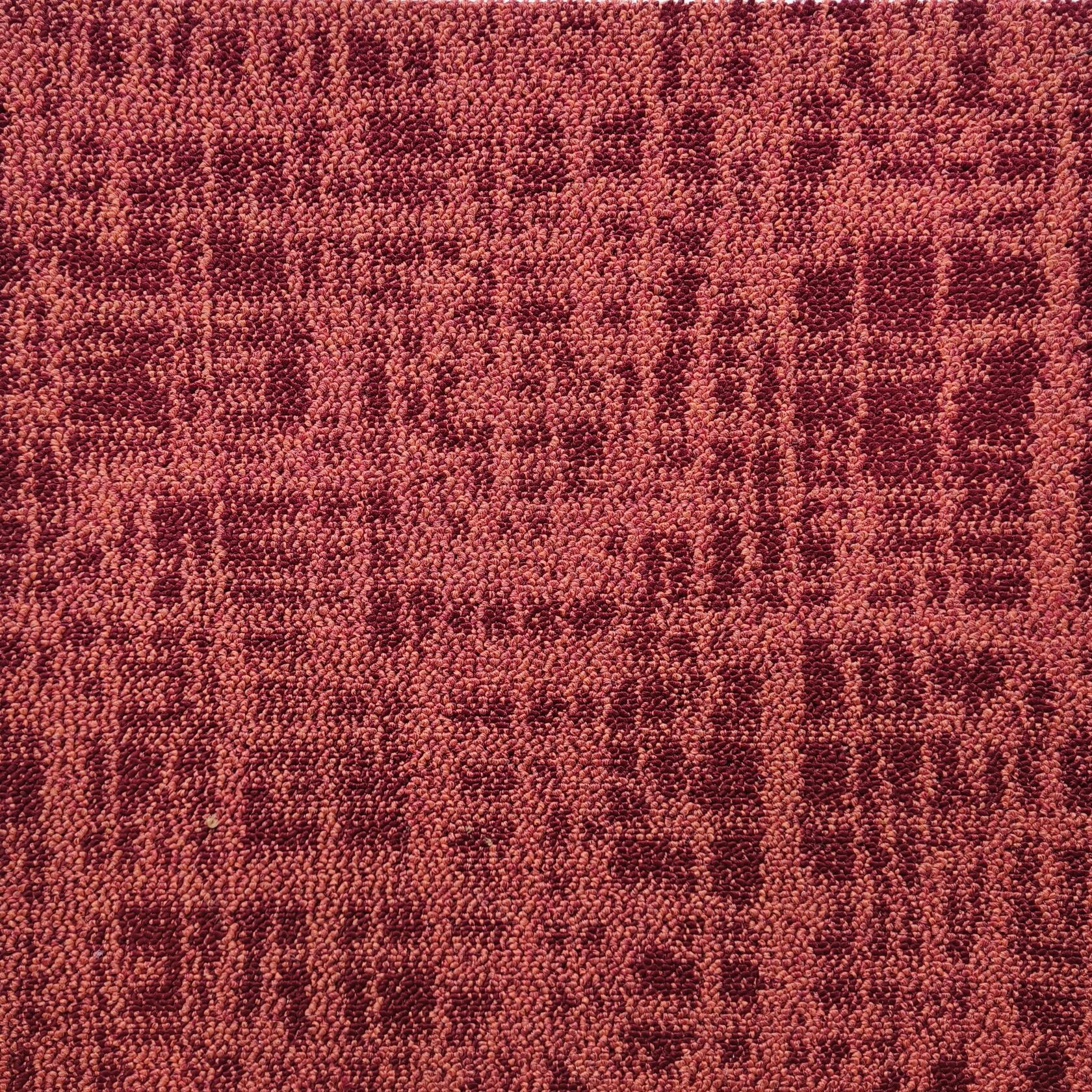 Ковровое покрытие "Bonkeel" Soul One Red (ширина 4м) — купить в Бердске